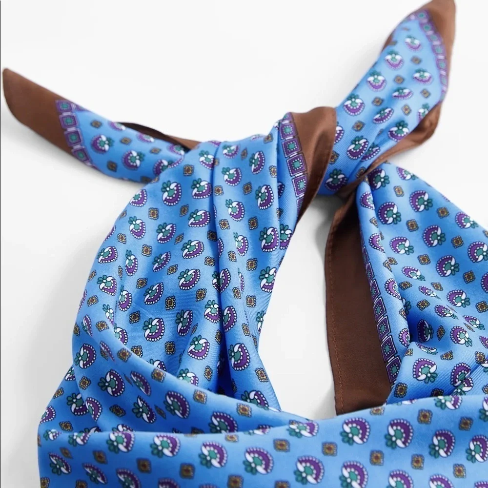 NWOT . Zara Blue Geometric Print Scarf.